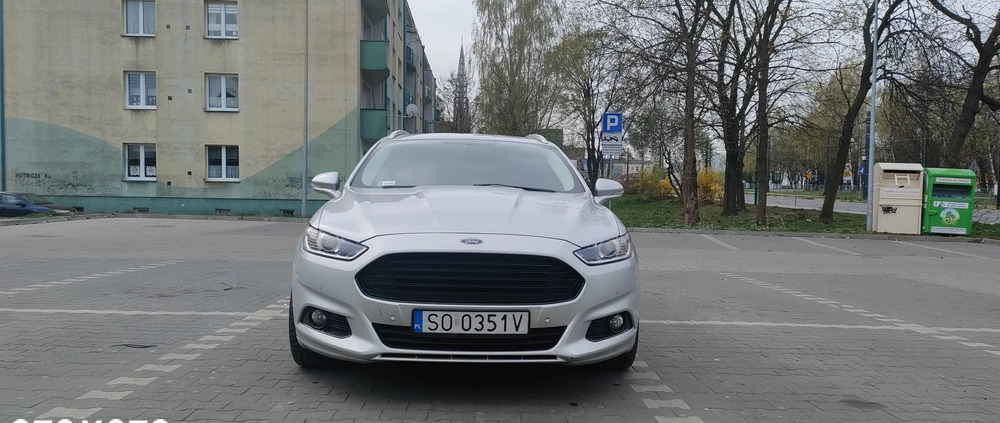 Ford Mondeo cena 44999 przebieg: 242000, rok produkcji 2015 z Sosnowiec małe 106